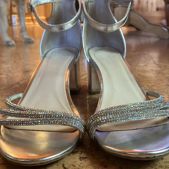 Classic comfortable block heel sandals - Picture 3 of 6